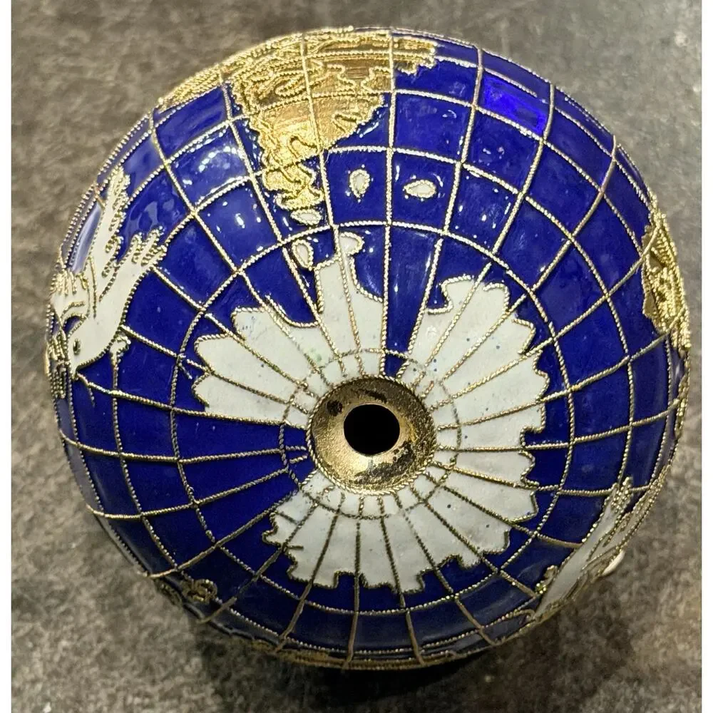 Vintage Cloisonne World Globe Peace Doves 2000 Christmas Tree Ornament
